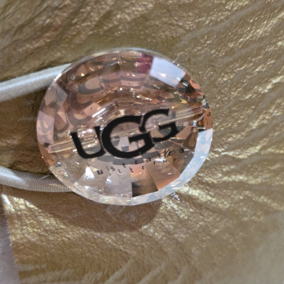 UGG GOLD SWAROVSKI CRYSTAL BAILEY BUTTON LADIES BOOTS SIZE 7 - Picture 13 of 14